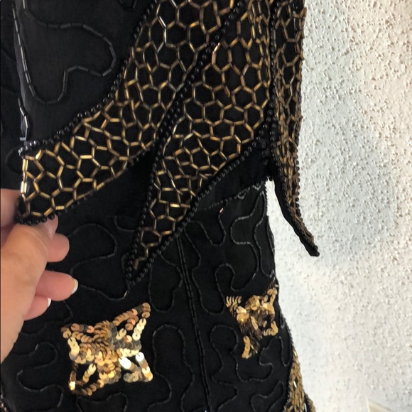 Formal black and gold beaded skirt set - Picture 4 of 6